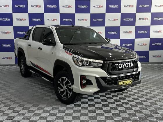TOYOTA HILUX 4.0 V6 GR SPORT 4X4 CD GASOLINA AUTOMÁTICO